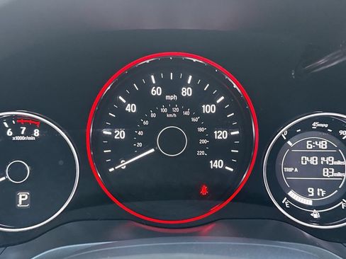Used 2022 Honda HR-V LX image 10