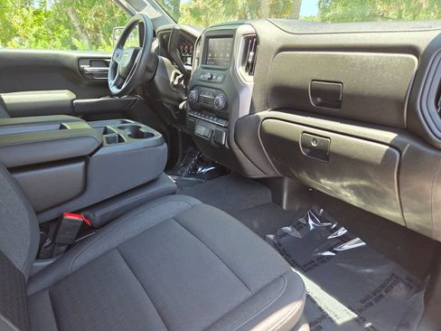 Used 2026 Chevrolet Silverado 1500 Custom RWD image 14