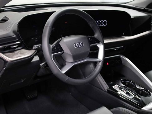 New 2025 Audi Q5 Premium Plus image 4