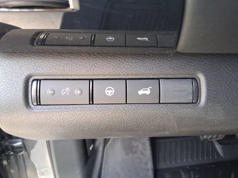 New 2026 Nissan Pathfinder SV AWD/4WD image 25