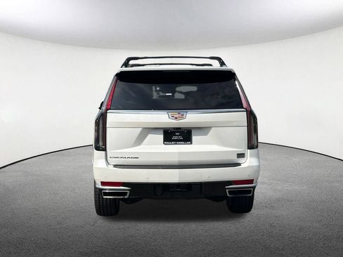 Certified 2023 Cadillac Escalade Premium Luxury AWD/4WD image 20