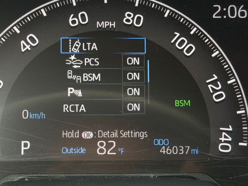 Used 2019 Toyota RAV4 Limited w/ Cold Weather Package AWD/4WD image 27