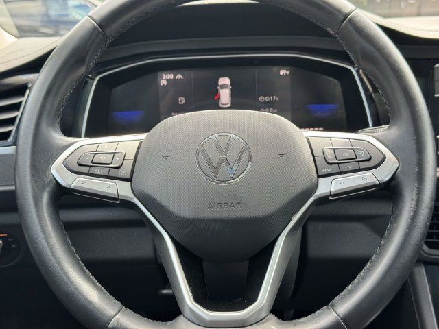 Used 2023 Volkswagen Jetta SE w/ Panoramic Sunroof Package FWD image 20