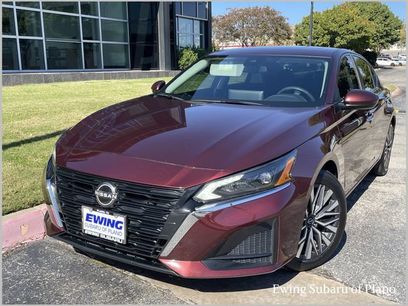 Used 2023 Nissan Altima 2.5 SV w/ SV Premium Package