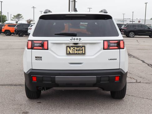 New 2026 Jeep Cherokee Laredo AWD/4WD image 6