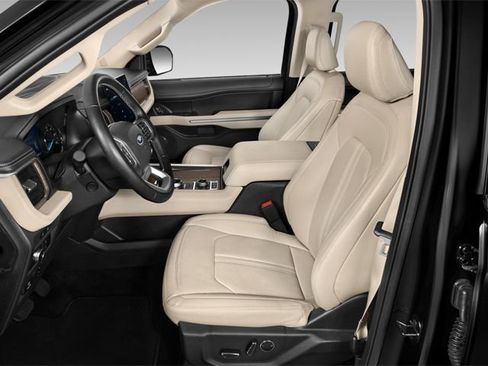 Used 2024 Ford Expedition Limited image 10