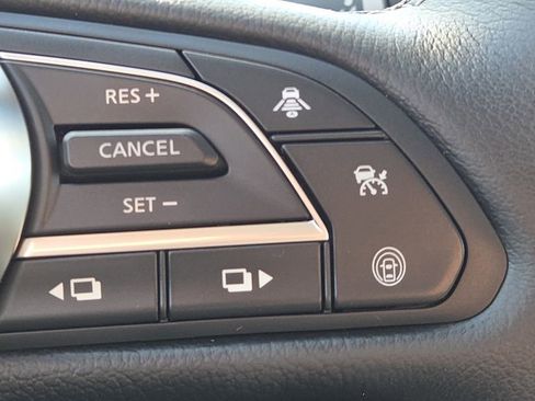 Used 2023 INFINITI Q50 Luxe image 9