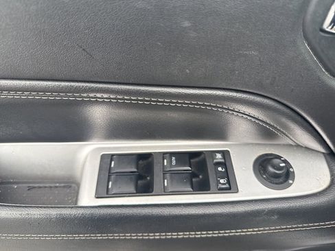 Used 2015 Jeep Compass High Altitude image 15