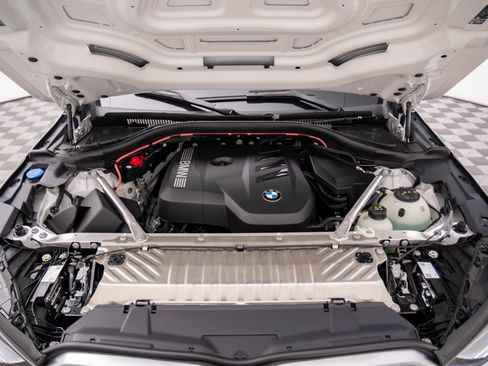 Certified 2025 BMW X3 xDrive30i w/ Premium Package image 28