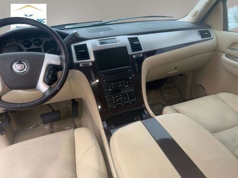 Used 2008 Cadillac Escalade AWD image 13