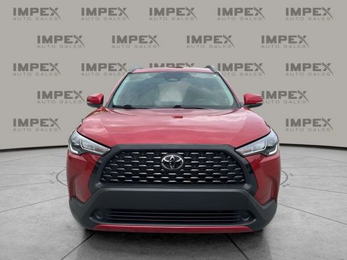 Used 2023 Toyota Corolla Cross LE FWD image 8