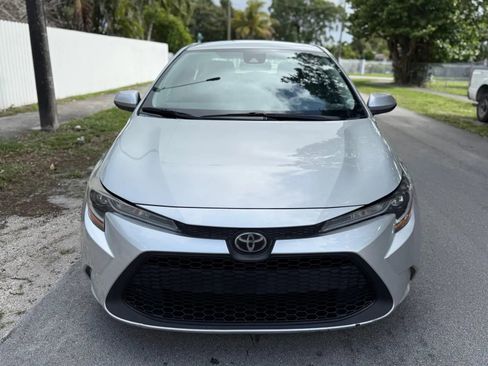 Used 2021 Toyota Corolla LE FWD image 5