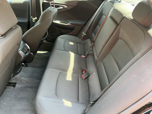 Used 2024 Chevrolet Malibu LT image 20