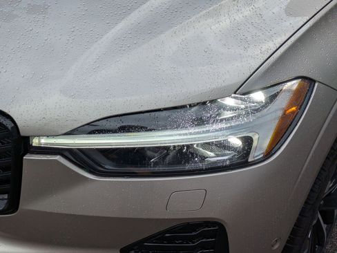 New 2026 Volvo XC60 B5 Ultra w/ Protection Package Premier image 10