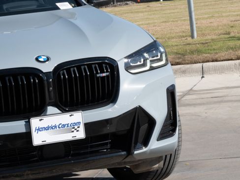 Used 2022 BMW X3 M40i image 6
