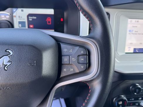 Used 2023 Ford Bronco Heritage Edition image 13