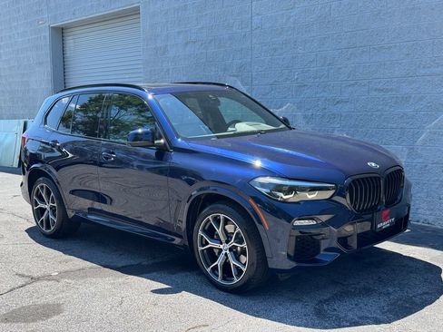 Used 2020 BMW X5 xDrive40i w/ M Sport Package AWD/4WD image 6