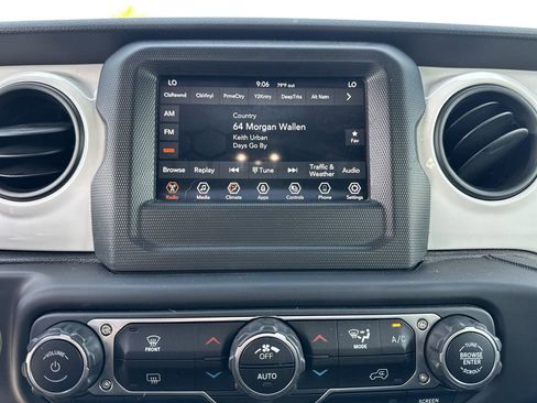 Certified 2021 Jeep Wrangler Unlimited Sport AWD/4WD image 11