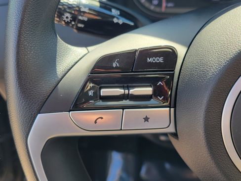 Certified 2023 Hyundai Tucson SE image 25