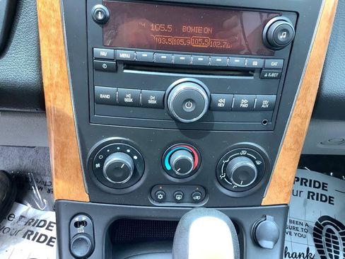 Used 2006 Saturn Vue AWD V6 w/ Sun & Sound Pkg image 34