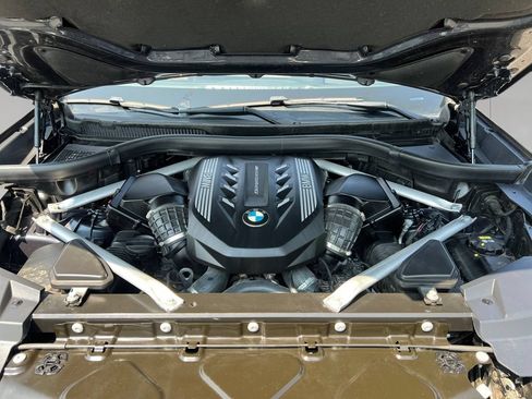Used 2020 BMW X6 M50i AWD/4WD image 20
