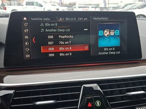 Used 2019 BMW 540i w/ M Sport Package image 17