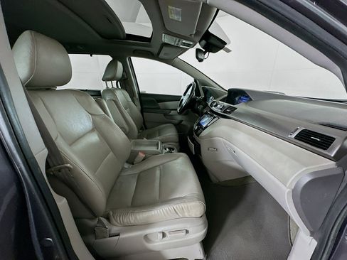 Used 2016 Honda Odyssey EX-L image 32