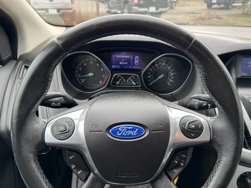 Used 2012 Ford Focus SE image 23