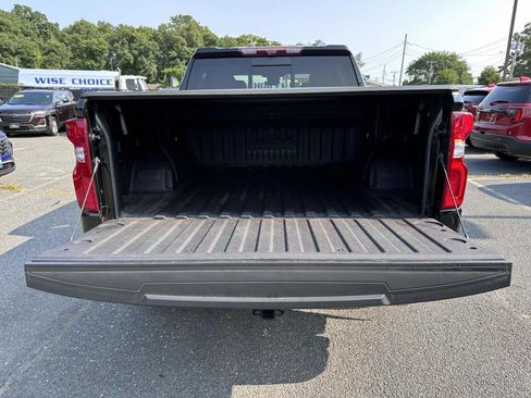 Used 2024 Chevrolet Silverado 1500 High Country w/ Technology Package AWD/4WD image 7