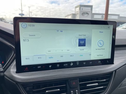 New 2026 Ford Escape SE w/ PHEV Premium Package image 8