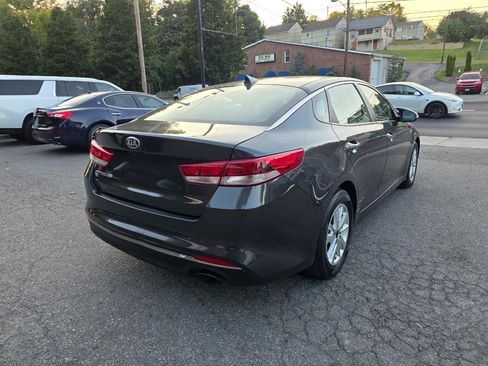 Used 2017 Kia Optima LX FWD image 5