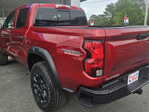 New 2026 Chevrolet Colorado Trail Boss AWD/4WD image 7
