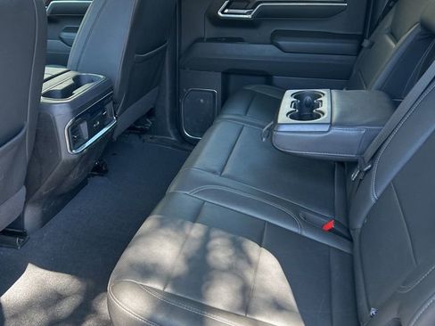 Used 2022 GMC Sierra 1500 SLT w/ SLT Convenience Package AWD/4WD image 10