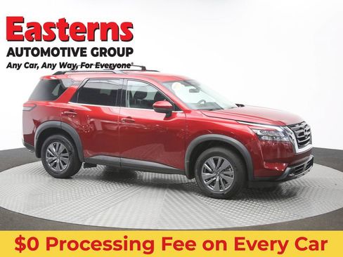 Used 2024 Nissan Pathfinder SV AWD/4WD image 49