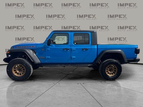 Used 2021 Jeep Gladiator Mojave w/ Cold Weather Group AWD/4WD image 2