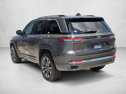 Used 2022 Jeep Grand Cherokee Overland AWD/4WD image 8