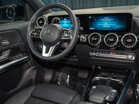 Certified 2023 Mercedes-Benz GLA 250 image 17