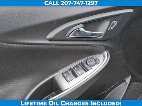 Used 2024 Chevrolet Malibu LT FWD image 11