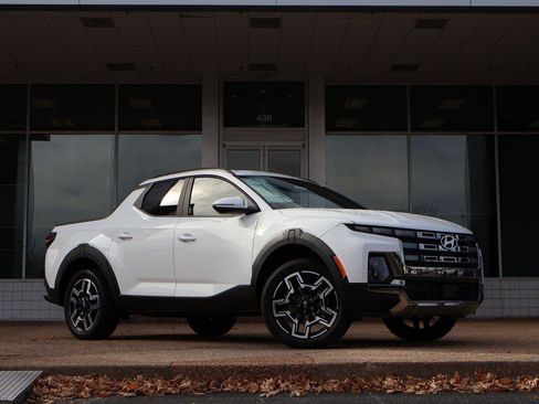 New 2026 Hyundai Santa Cruz Limited AWD/4WD image 2