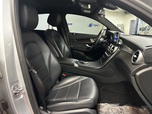 Used 2018 Mercedes-Benz GLC 300 4MATIC Coupe image 25