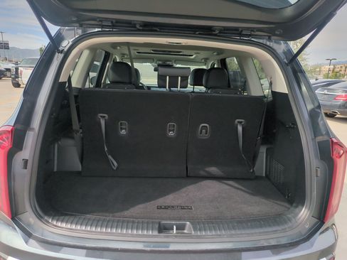 Certified 2023 Kia Telluride S w/ S Sunroof Package AWD/4WD image 29