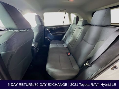 Used 2021 Toyota RAV4 LE AWD/4WD image 25