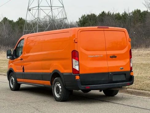 Used 2021 Ford Transit 150 Low Roof RWD image 18