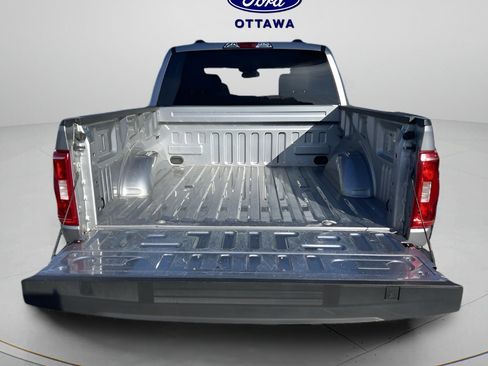 Used 2023 Ford F150 XLT image 9