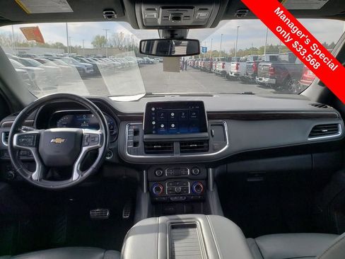 Used 2022 Chevrolet Tahoe LT w/ Luxury Package image 13