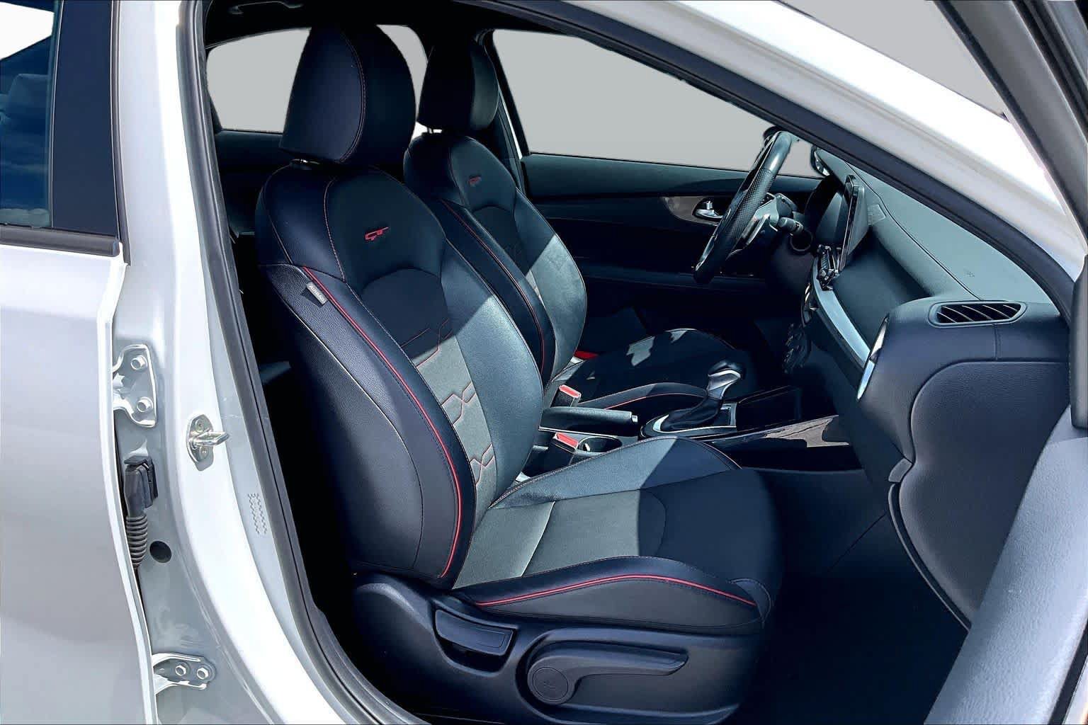 Certified 2021 Kia Forte GT w/ GT2 Package FWD image 9