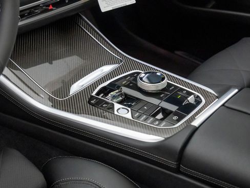 New 2026 BMW X5 M60i w/ Executive Package AWD/4WD image 12