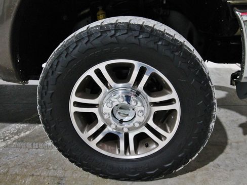 Used 2016 Ford F350 Lariat w/ Lariat Ultimate Package image 17