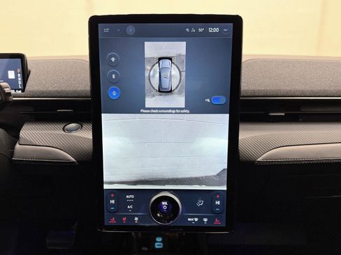 Used 2021 Ford Mustang Mach-E Premium image 27