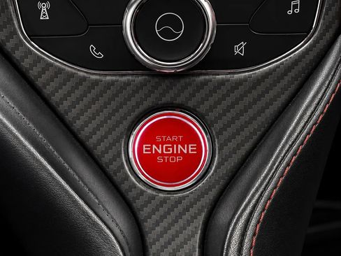 Used 2020 McLaren 720S Spider RWD image 39
